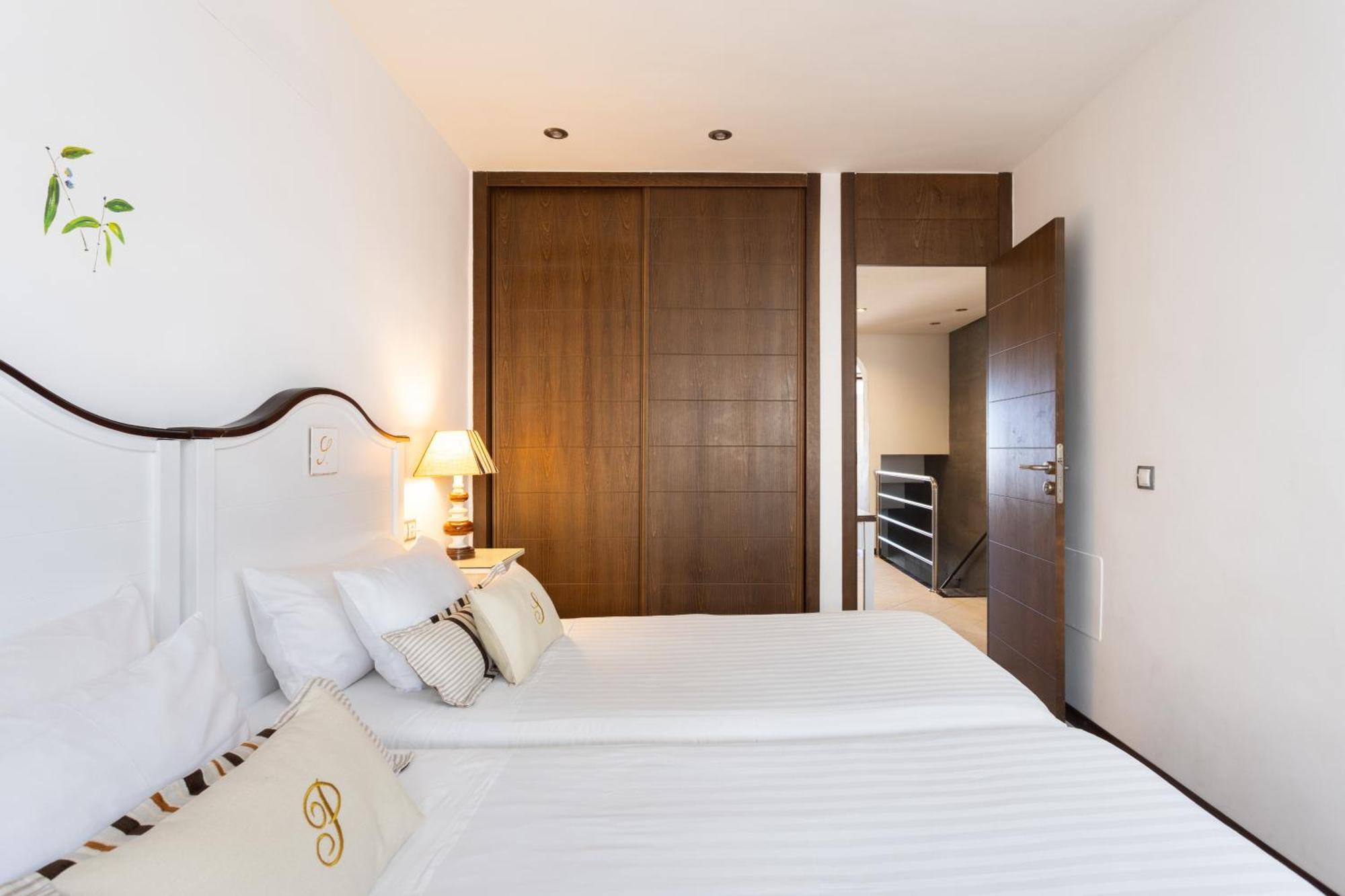 The Paradise Suites By Anne, Charm Apartment In Adeje 阿德耶 外观 照片